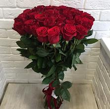 Букет Красные розы Гран При в Хатажукае