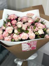 Букет цветов из:  Розы в Хатажукае